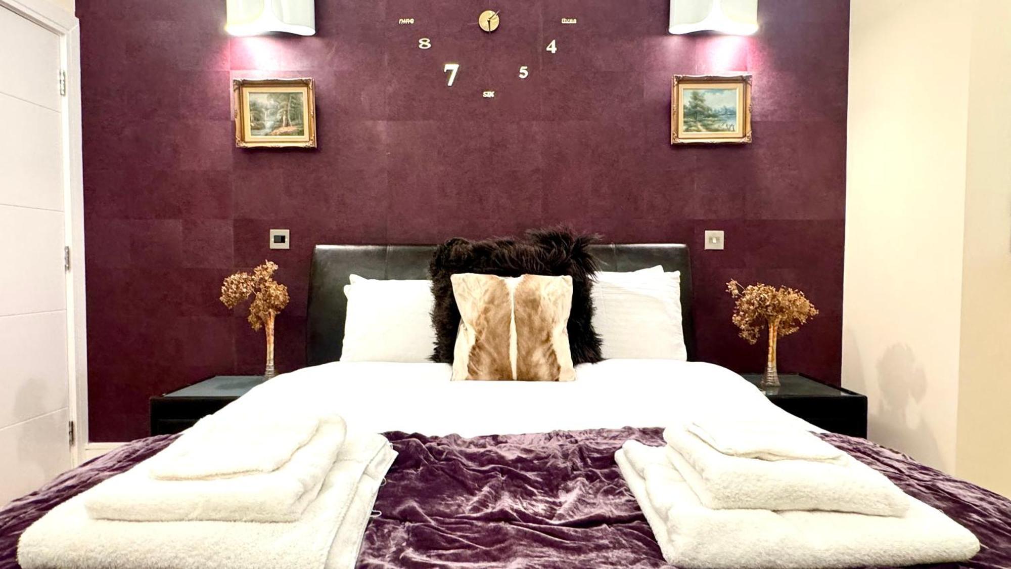 2 Bedroom Apartment In Central London South Kensington By Wild Londra Dış mekan fotoğraf