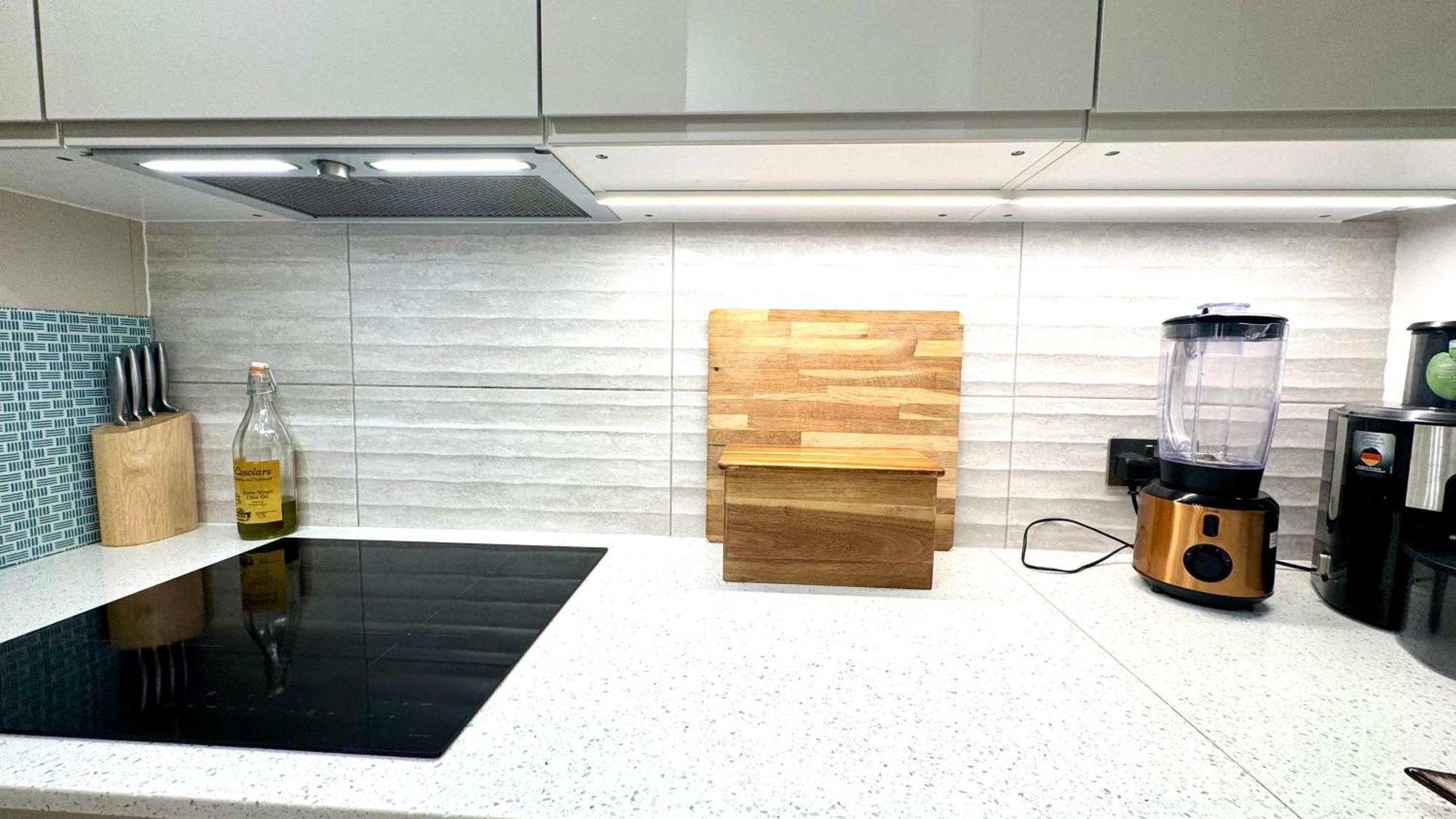 2 Bedroom Apartment In Central London South Kensington By Wild Londra Dış mekan fotoğraf
